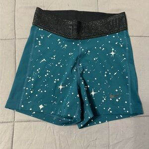 Nike dri fit shorts size xs